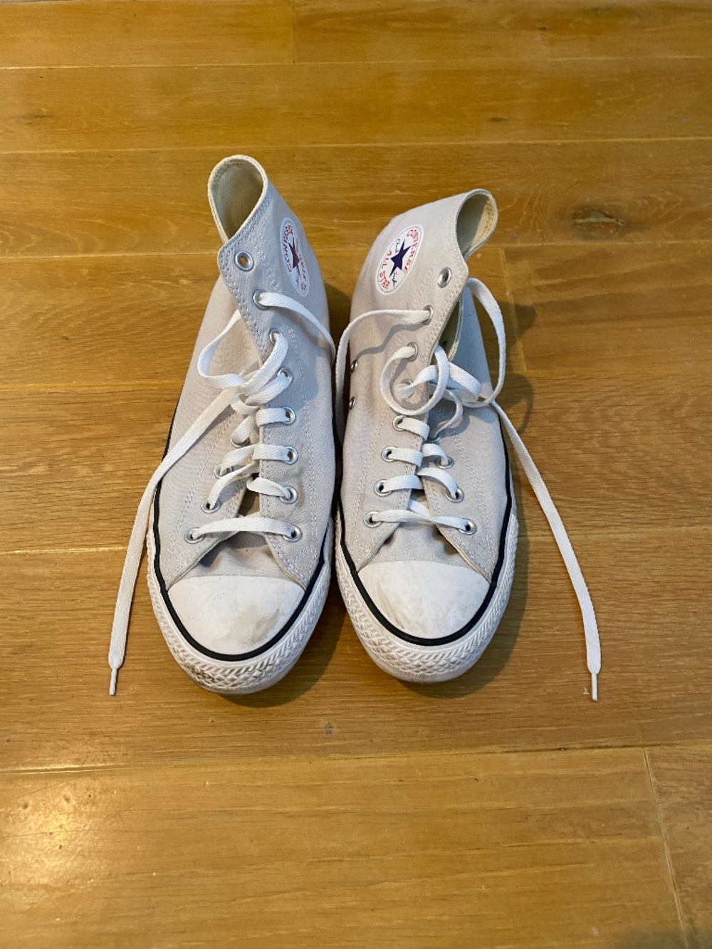 Light Grey Converse Chuck Taylor All Star High Top, Men’s Size 11.5